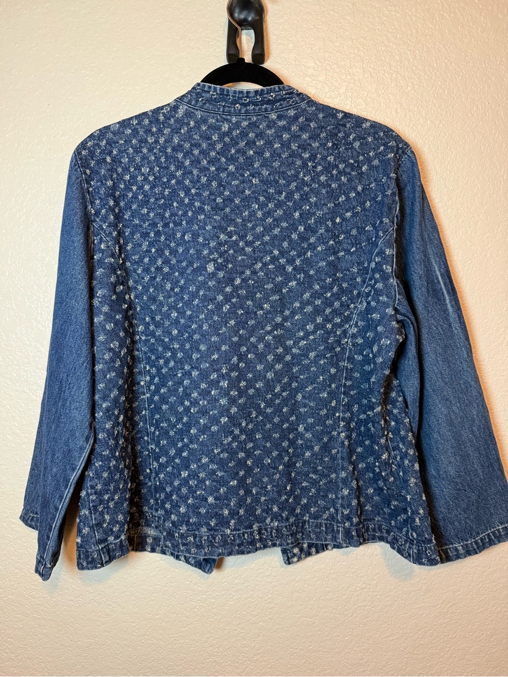 Chico's Perforated Denim Open-Front Shirt Jacket Shacket Blue Size 3/16/XL - Picture 8 of 13